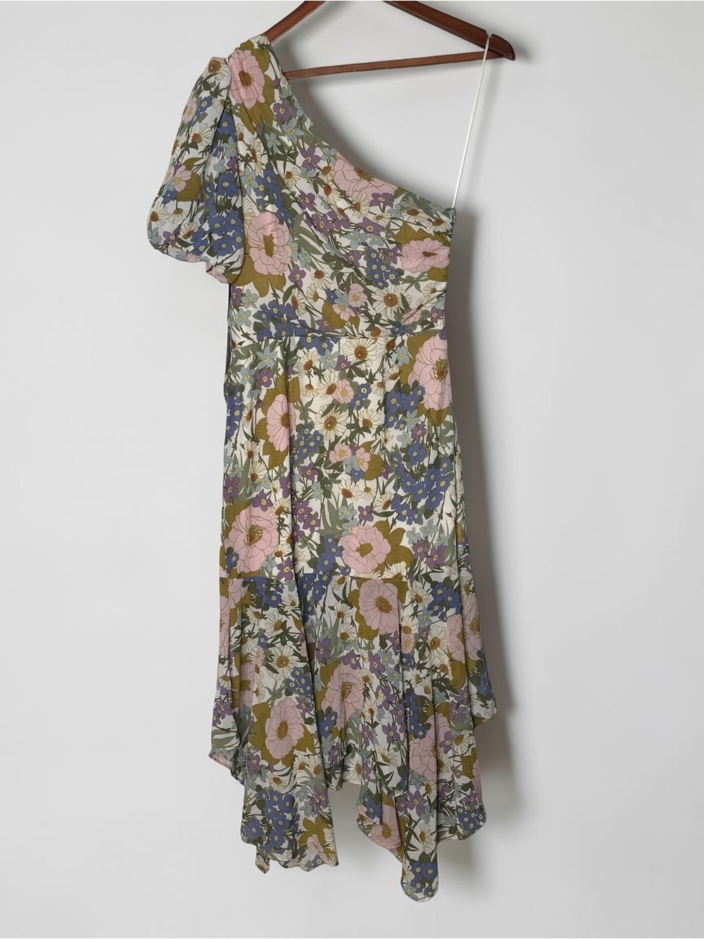 NWT ASTR the Label Santorini Floral One Shoulder Midi Dress Size Medium - Picture 7 of 14